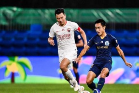 官方网站-门兴格拉德巴赫迎中超关键赛，清晨刷新队史纪录，媒体盛赞，更衣室氛围转暖(门兴格拉德巴赫球衣)