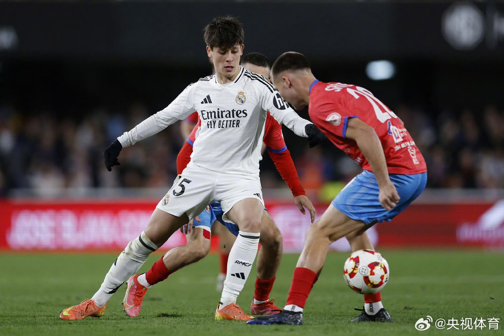 米兰对皇家马德里篮球 米兰对皇家马德里篮球