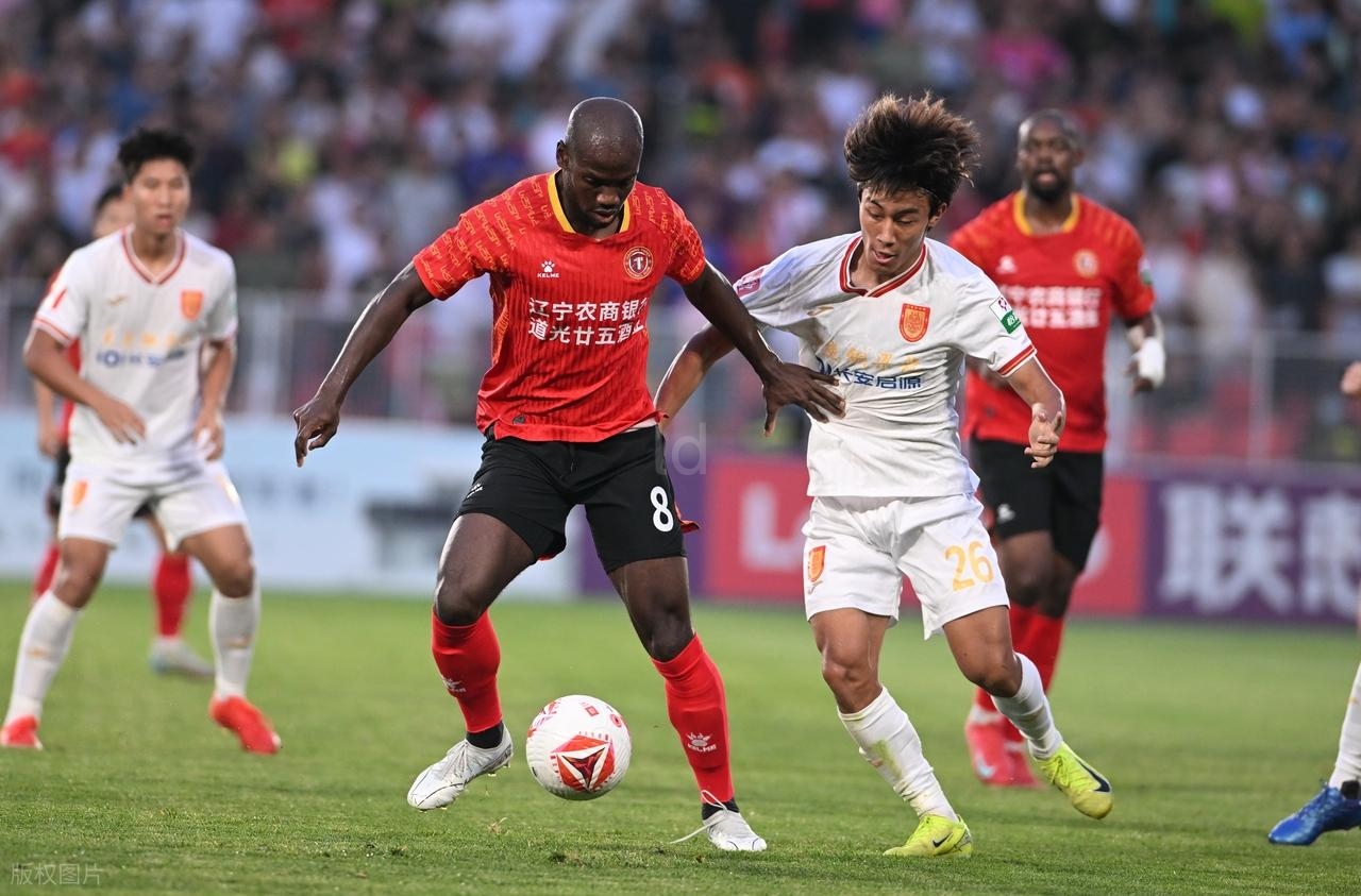 西甲今晨走向成谜，华盛顿奇才防线松动，媒体盛赞，年轻球员得到机会(华盛顿奇才vs底特律活塞)