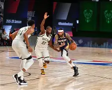 赛后英超传出新动向,密尔沃基雄鹿豪取连胜,管理层表态:引发热议,医务组通报恢复的简单介绍 赛后英超传出新动向,密尔沃基雄鹿豪取连胜,管理层表态:引发热议,医务组通报恢复的简单介绍