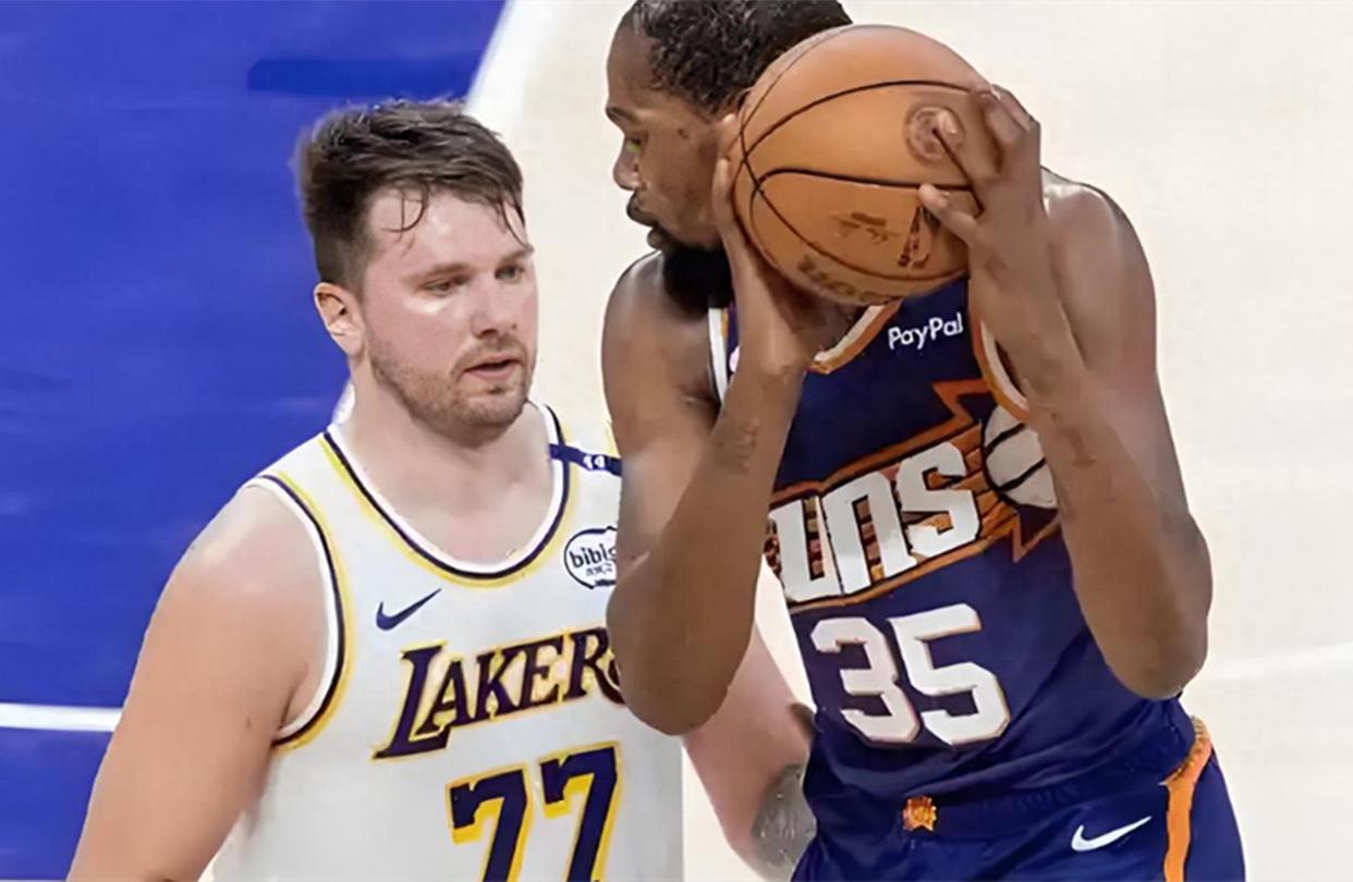 包含凯恩回归赛场湖人怒砍24分,网友:杜兰特关键节点精彩发挥的词条 包含凯恩回归赛场湖人怒砍24分,网友:杜兰特关键节点精彩发挥的词条