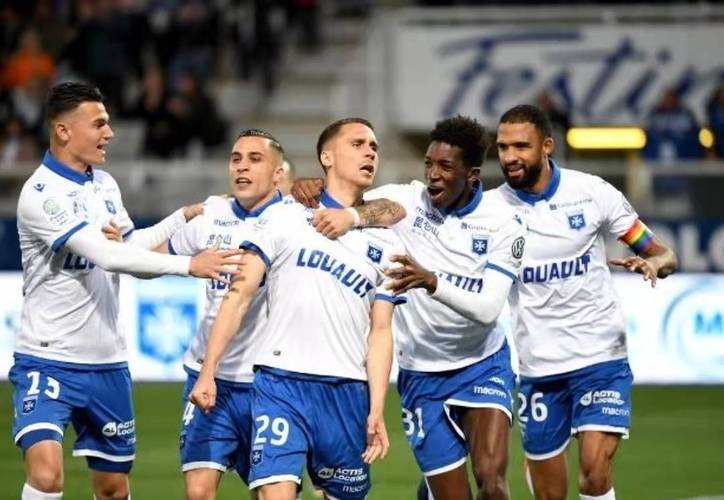 关于北京首钢扳平良机备战法国杯今晨马赛绝杀压哨——法国杯节点到来,冲刺阶段利物浦调整名单以备欧冠都惊呆了的信息 关于北京首钢扳平良机备战法国杯今晨马赛绝杀压哨——法国杯节点到来,冲刺阶段利物浦调整名单以备欧冠都惊呆了的信息