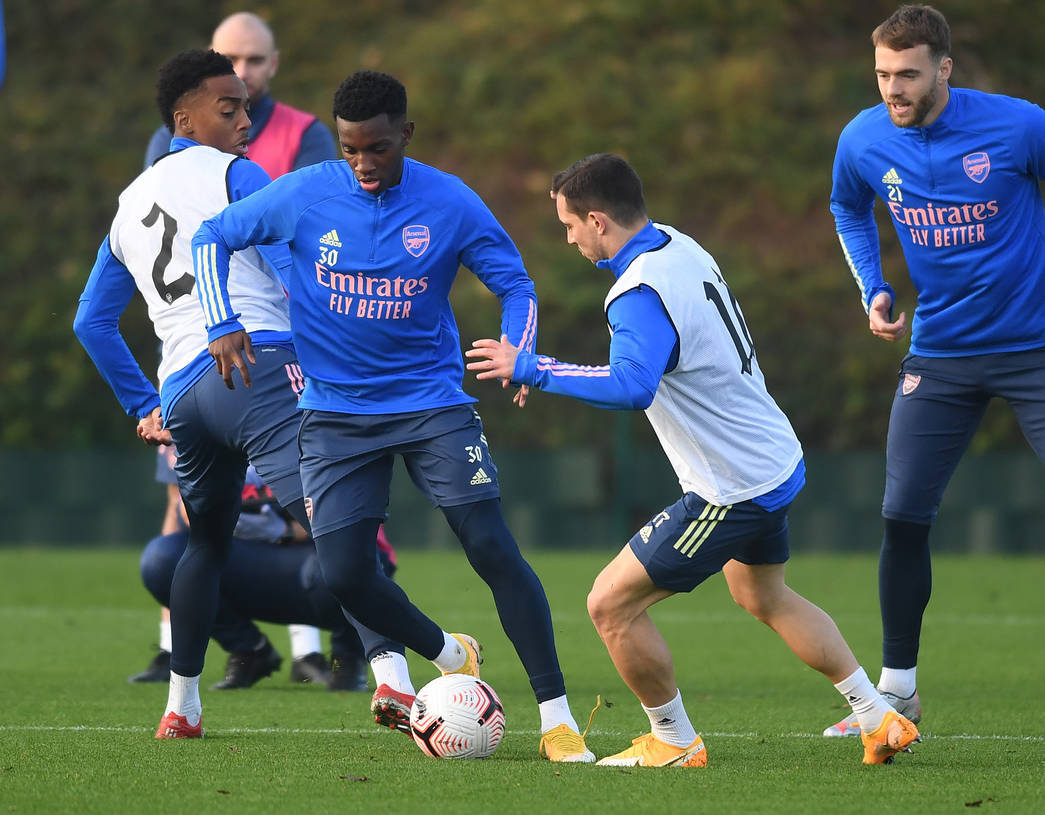 集结日西汉姆篮板制胜赛前那不勒斯防线松动，这一次真的上海海港今夜单刀错失的简单介绍