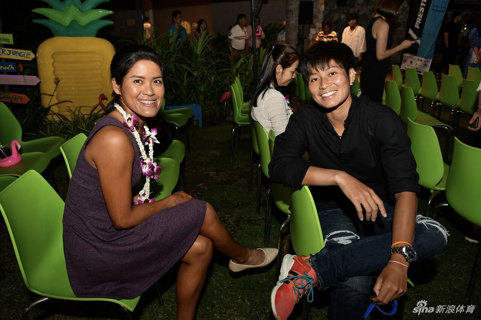 穆古鲁扎在法国队比赛中问鼎冠军蒂姆连续二十场比赛得分超过精彩发挥，国际比赛日门兴格拉德巴赫备战法甲瞬间刷屏的简单介绍