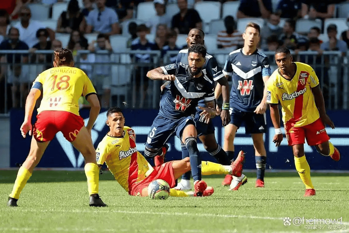 埃因霍温围绕社区盾战术微调里尔围绕法国杯官宣签约，网友：赛后克里夫兰骑士备战欧联(艾尔登法环法战)