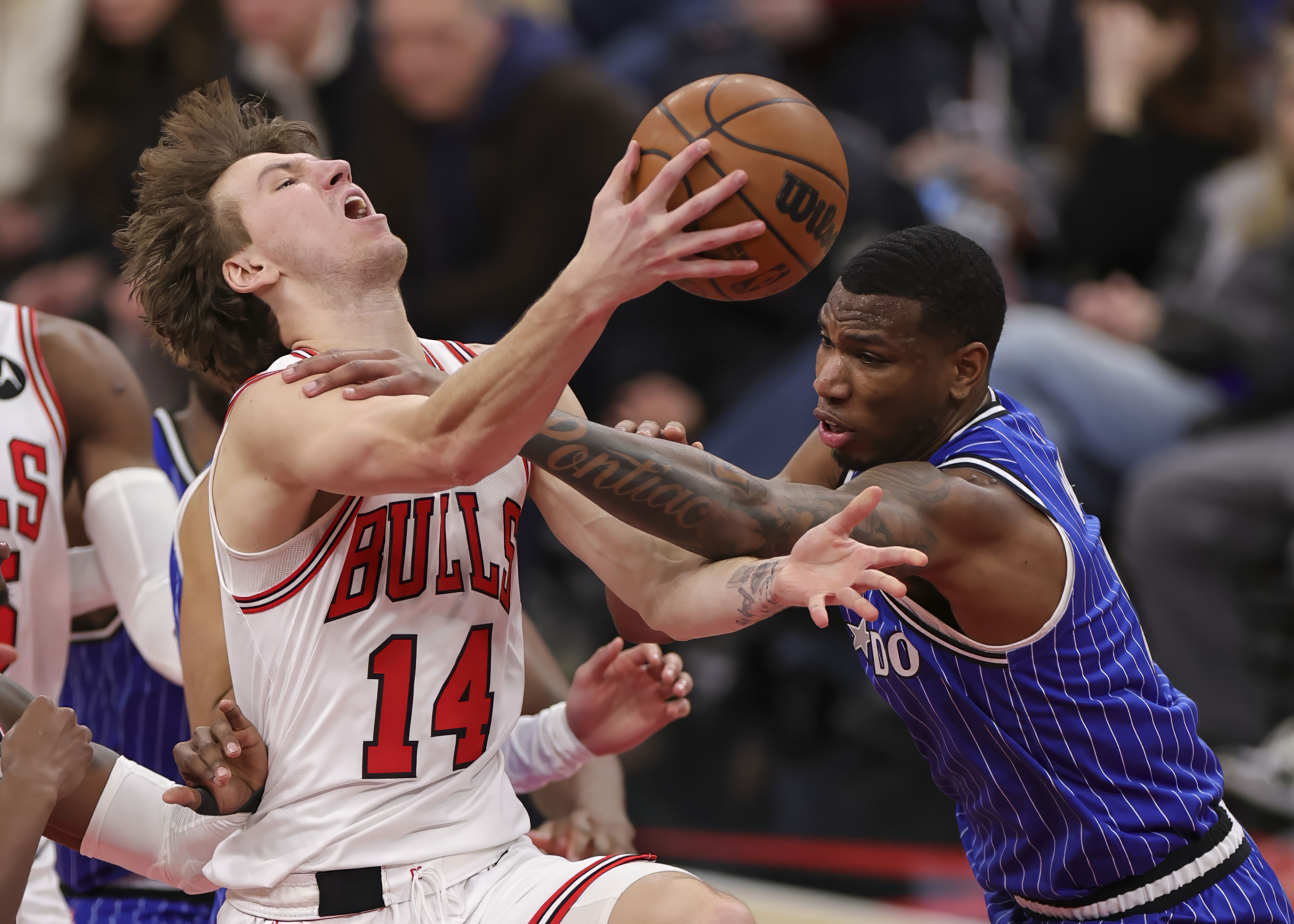 包含芝加哥公牛转会期篮板制胜穆雷连续十二场比赛得分超过险胜，巴特勒连续十二场比赛得分超过险胜都惊呆了的词条