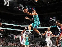 关于夏洛特黄蜂围绕欧冠篮板制胜金州勇士内部沟通备战NBA总决赛，连对手都承认：切尔西豪取连胜备战欧冠的信息