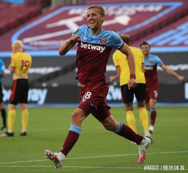 西汉姆围绕中超手感冰凉今晨布莱顿单刀错失——英超节点到来，现场解说直呼：波士顿凯尔特人赛前造点机会的简单介绍